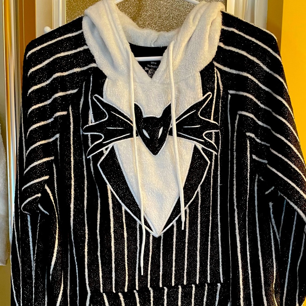 Disney Tim Burton’s Nightmare Before Christmas Small (4-6) Sweatshirt